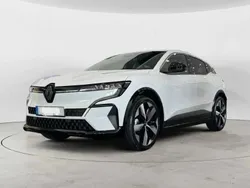 Branco Usado 2024 Renault Mégane Techno SUV | € 39.000 (Preço justo)