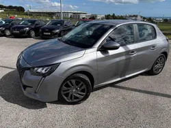 Cinzento Usado 2021 Peugeot 208 Active Citadino | € 14.990 (Preço justo)
