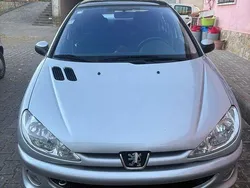 Usado 2005 Peugeot 206 Sedan | € 4.500