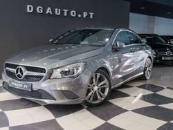 Cinzento Usado 2015 Mercedes CLA220 Urban Sedan | € 22.990 (Bom preço)