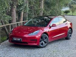 Vermelho Usado 2021 Tesla Model 3 Standard Range Plus Sedan | € 26.990 (Preço justo)