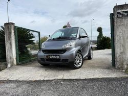 Cinza Usado 2011 Smart ForTwo Coupé Passion Coupé | € 6.530 (Preço justo)
