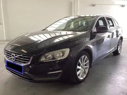 Preto Usado 2014 Volvo V60 Momentum Carrinha | € 11.750 (Super Preço)