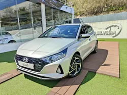 Cinza Usado 2022 Hyundai i20 Style | € 17.750 (Preço justo)