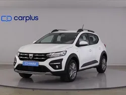 Branco Usado 2022 Dacia Sandero Comfort Citadino | € 17.390 (Preço elevado)