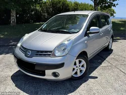 Cinza Usado 2006 Nissan Note Monovolume | € 3.700