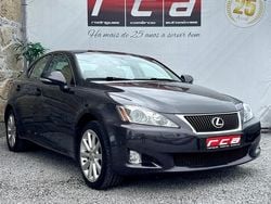 Cinza Usado 2009 Lexus IS220d Executive Line Sedan | € 7.490