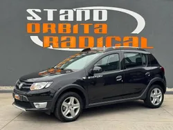 Preto Usado 2013 Dacia Sandero Stepway Citadino | € 8.890 (Preço justo)