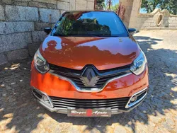 Laranja Usado 2014 Renault Captur Experience SUV | € 11.990 (Preço elevado)
