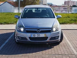 Usado 2004 Opel Astra Sedan | € 3.400 (Preço justo)