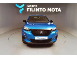 Azul Usado 2023 Peugeot 2008 Active SUV | € 20.605 (Preço justo)