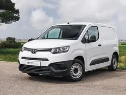 Branco (sólida) Usado 2024 Toyota Proace City Van | € 20.450 (Preço justo)