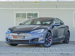 Cinzento Usado 2019 Tesla Model S Performance Sedan | € 48.890