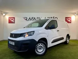 Branco Usado 2020 Peugeot Partner Monovolume | € 12.750 (Bom preço)