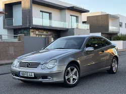 Usado 2003 Mercedes C220 | € 5.350 (Preço justo)