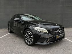 Preto Usado 2020 Mercedes C200 Avantgarde Sedan | € 26.990 (Preço justo)