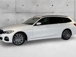 Branco alpine Usado 2021 BMW 320e Shadowline Carrinha | € 38.946