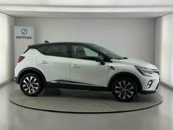 Branco Usado 2024 Renault Captur SUV | € 21.990 (Preço justo)