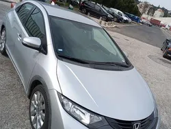 Usado 2013 Honda Civic Sedan | € 8.900 (Caro)