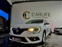 Branco Usado 2016 Renault Mégane III Citadino | € 11.990