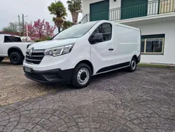 Branco Usado 2023 Renault Trafic Van | € 27.450 (Preço justo)