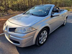 Usado 2006 Renault Mégane II SE Coupé | € 5.950