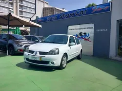 Branco Usado 2003 Renault Clio II Citadino | € 2.990 (Preço justo)