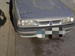 Usado 1995 Renault 19 Sedan | € 1.000