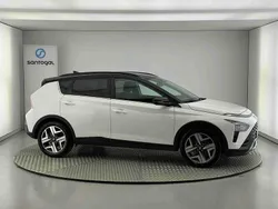 Branco Usado 2024 Hyundai Bayon Premium SUV | € 21.900 (Preço elevado)