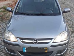Cinzento Usado 2005 Opel Corsa Citadino | € 2.900 (Preço elevado)