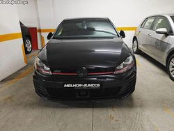 Preto Usado 2013 VW Golf VII GTI Citadino | € 23.500 (Caro)