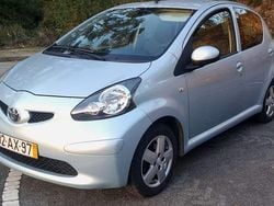 Usado 2005 Toyota Aygo Citadino | € 3.400 (Preço justo)
