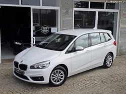 Branco Usado 2017 BMW 216 Gran Tourer Advantage Monovolume | € 14.950 (Preço justo)