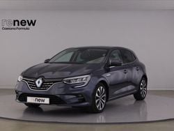 Cinzento Usado 2023 Renault Mégane IV Techno Sedan | € 24.490 (Preço justo)