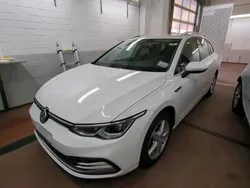 Branco Usado 2020 VW Golf VII Carrinha | € 24.990 (Caro)