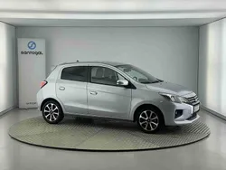 Cinzento Usado 2024 Mitsubishi Space Star | € 14.600 (Preço justo)