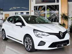Branco Usado 2019 Renault Clio IV | € 17.900