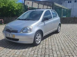 Usado 2002 Toyota Yaris Sedan | € 3.300 (Super Preço)