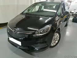 Preto Usado 2018 Opel Zafira Dynamic Monovolume | € 16.250 (Preço justo)