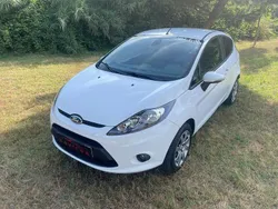 Branco Usado 2010 Ford Fiesta Citadino | € 4.990 (Preço justo)