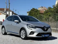 Cinzento Usado 2021 Renault Clio V | € 14.500 (Bom preço)