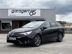 Preto Usado 2015 Toyota Avensis Carrinha | € 17.000