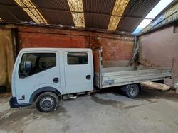 Branco Usado 2008 Nissan Cabstar Pickup | € 12.000