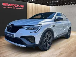 Branco Usado 2022 Renault Arkana R.S. SUV | € 24.980 (Bom preço)