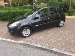 Usado 2011 Renault Clio III Dynamique Sedan | € 3.950 (Preço justo)
