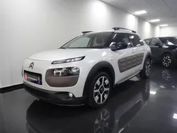Branco Usado 2015 Citroën C4 PureTech | € 9.500 (Preço justo)