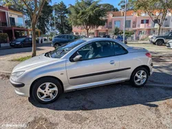 Usado 2001 Peugeot 206 CC Cabrios | € 5.000 (Preço elevado)