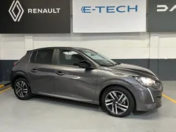 Cinzento Usado 2023 Peugeot 208 Citadino | € 15.990 (Preço justo)