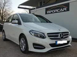 Branco Usado 2018 Mercedes B220 Monovolume | € 19.999