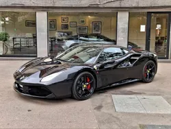 Preto Usado 2018 Ferrari 488 Coupé | € 275.000